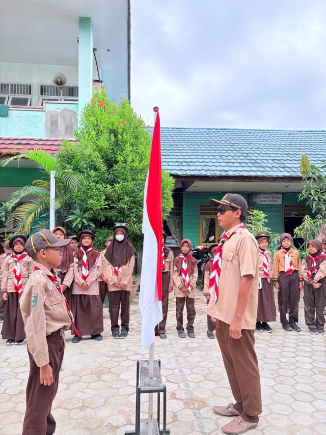 
 Melodi Tawa, Sajak Disiplin di Pesta Siaga
