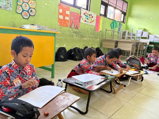 
 HARI KEDUA LOMBA KEMERDEKAAN: KREATIVITAS DAN BAKAT SISWA SDN 002 SANGATTA SELATAN BERSINAR GEMILANG!