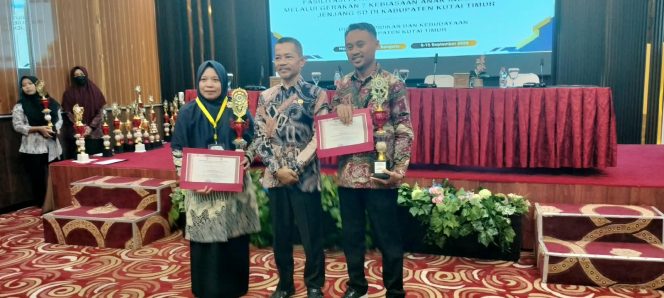 
 Satu Raket, Sejuta Kebanggaan untuk SD Negeri 002 Sangatta Selatan